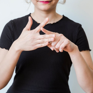 Couverture de Les mains qui racontent